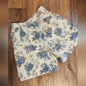 Essentials Floral Pant